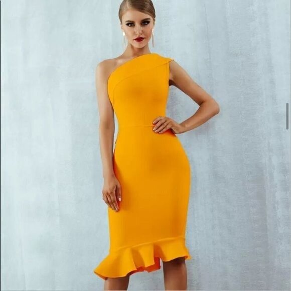 Chloe Bandage Dress One Shoulder Sleeveless Ruffles Party Mermaid white - Picture 11 of 12